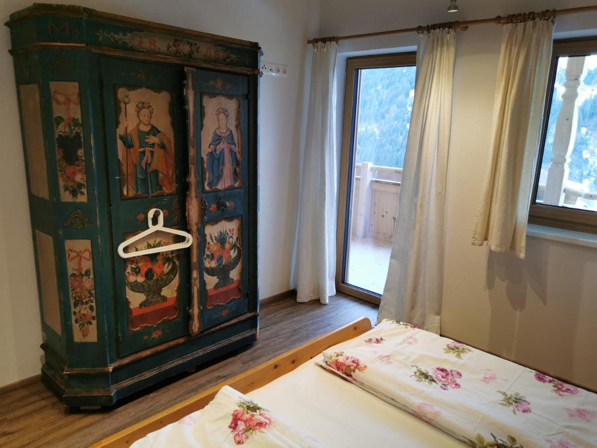 オーバーアウS' Riedlhof Zuhaeuslアパートメント エクステリア 写真